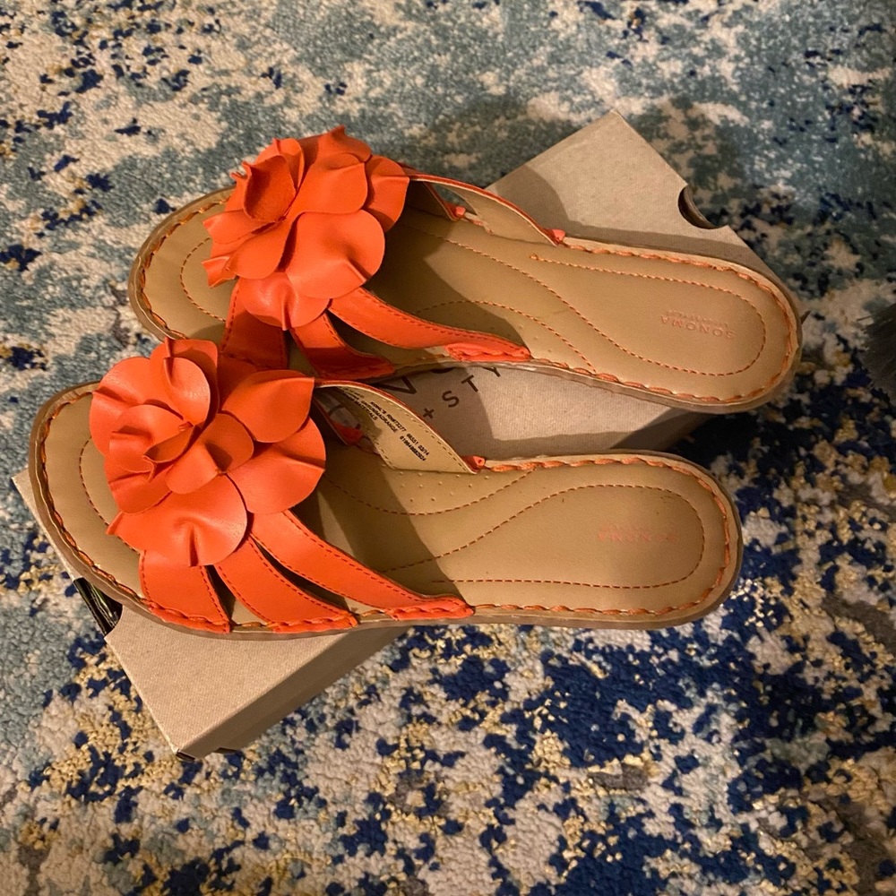 Sonoma, tangerine sandals, size 8.5M